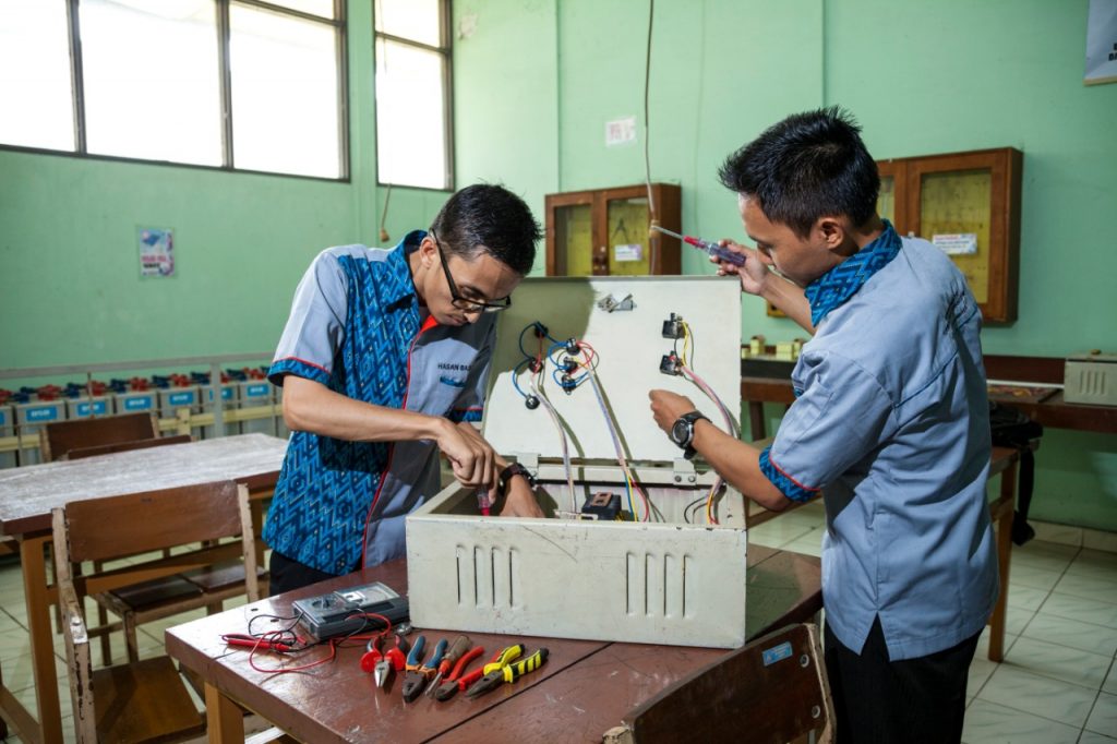 Laboratorium Departemen Listrik